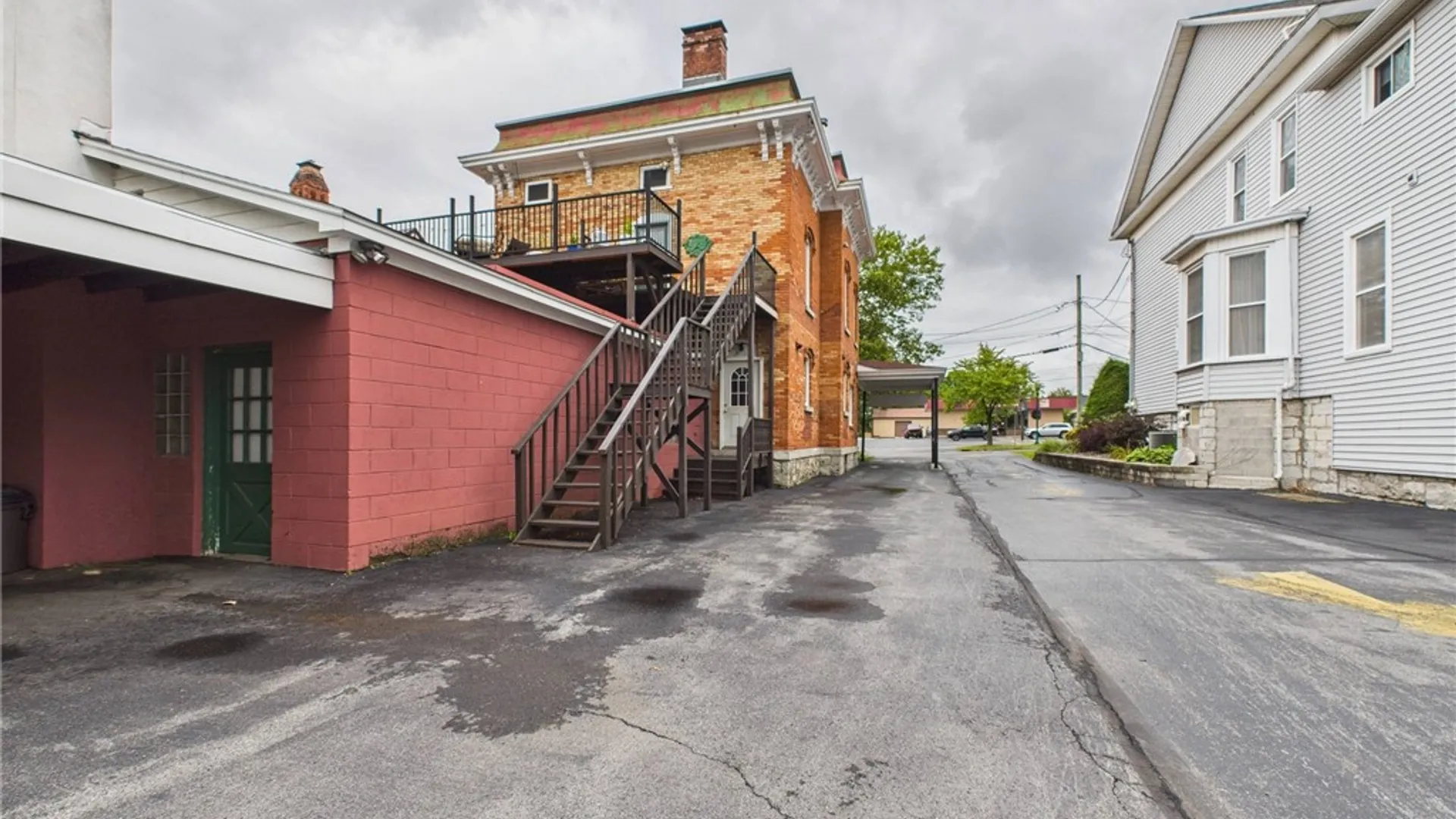 Property at 40 Genesee Street, Auburn, NY 13021 34