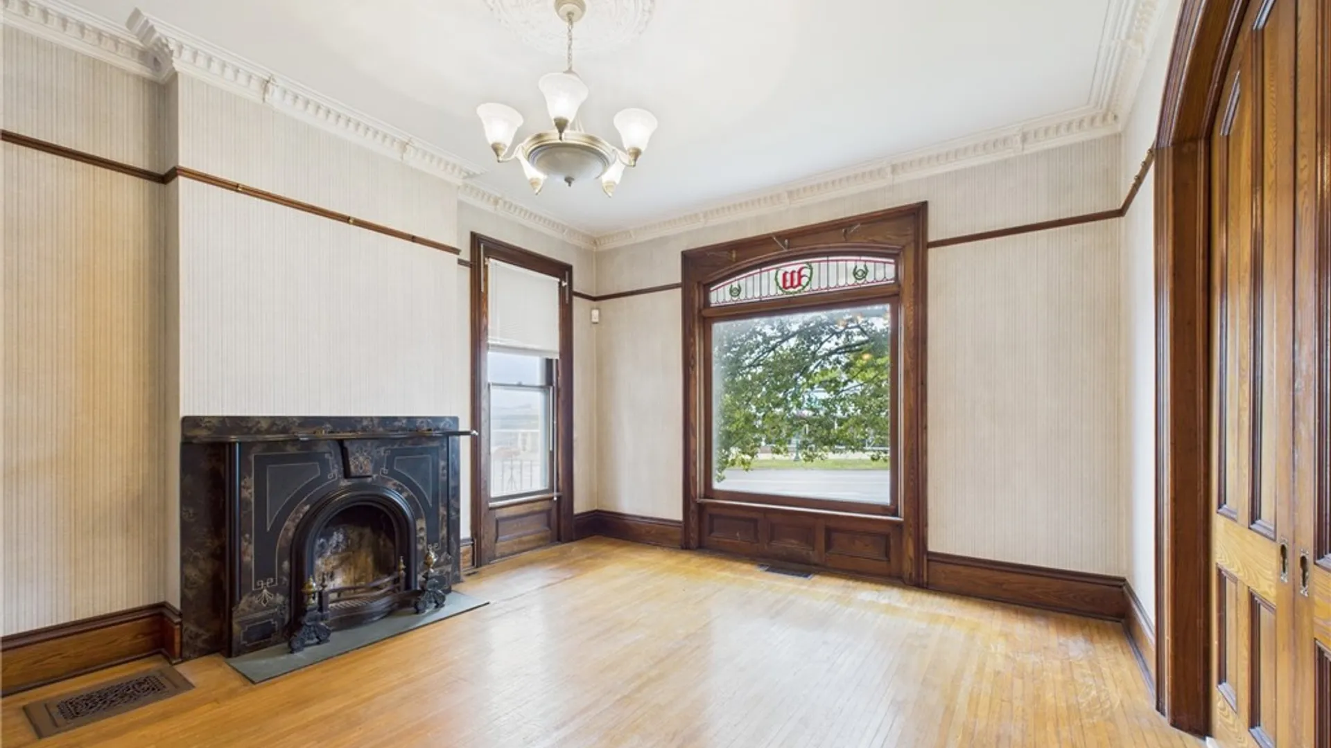 Property at 40 Genesee Street, Auburn, NY 13021 4