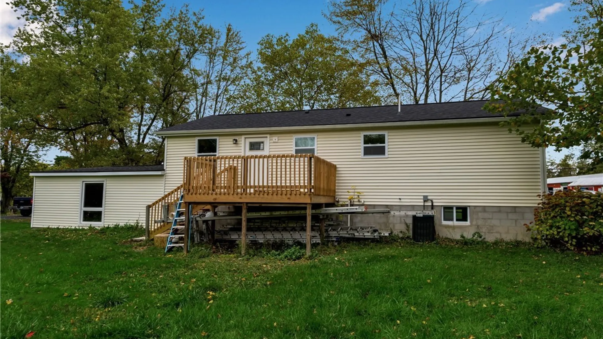 Property at 4710 Cottage Road, Royalton, NY 14067 3