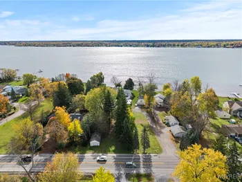 Property at 2204 River Road, Wheatfield, NY 14304