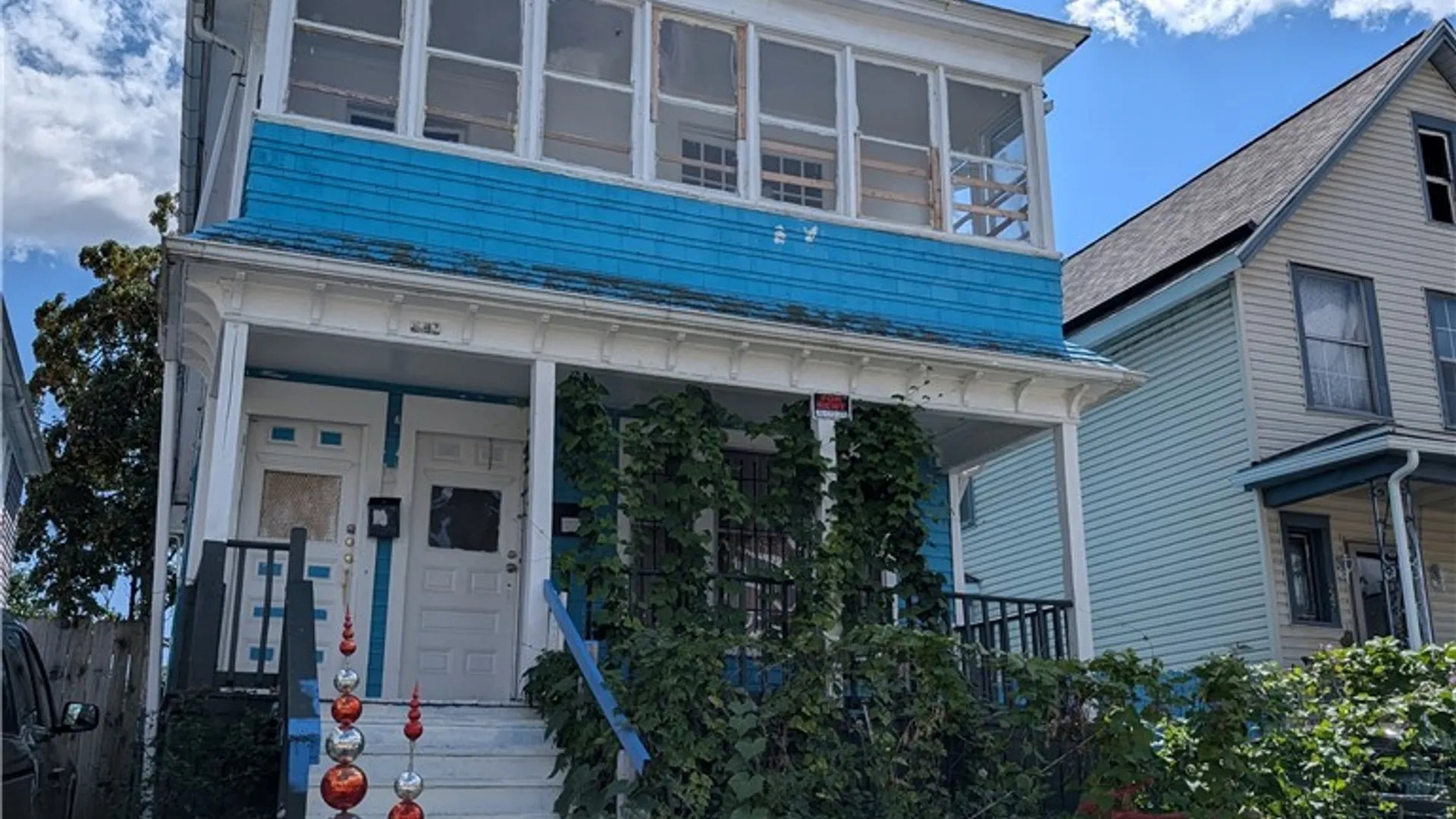 Property at 249 Auburn Avenue, Buffalo, NY 14213 2