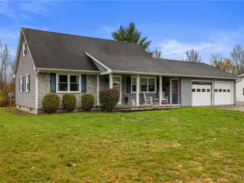 Property at 12 Longs Lane, Pembroke, NY 14036
