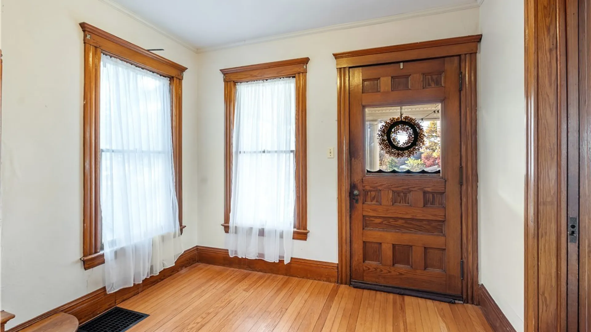 Property at 37 State Street, Warsaw, NY 14569 18
