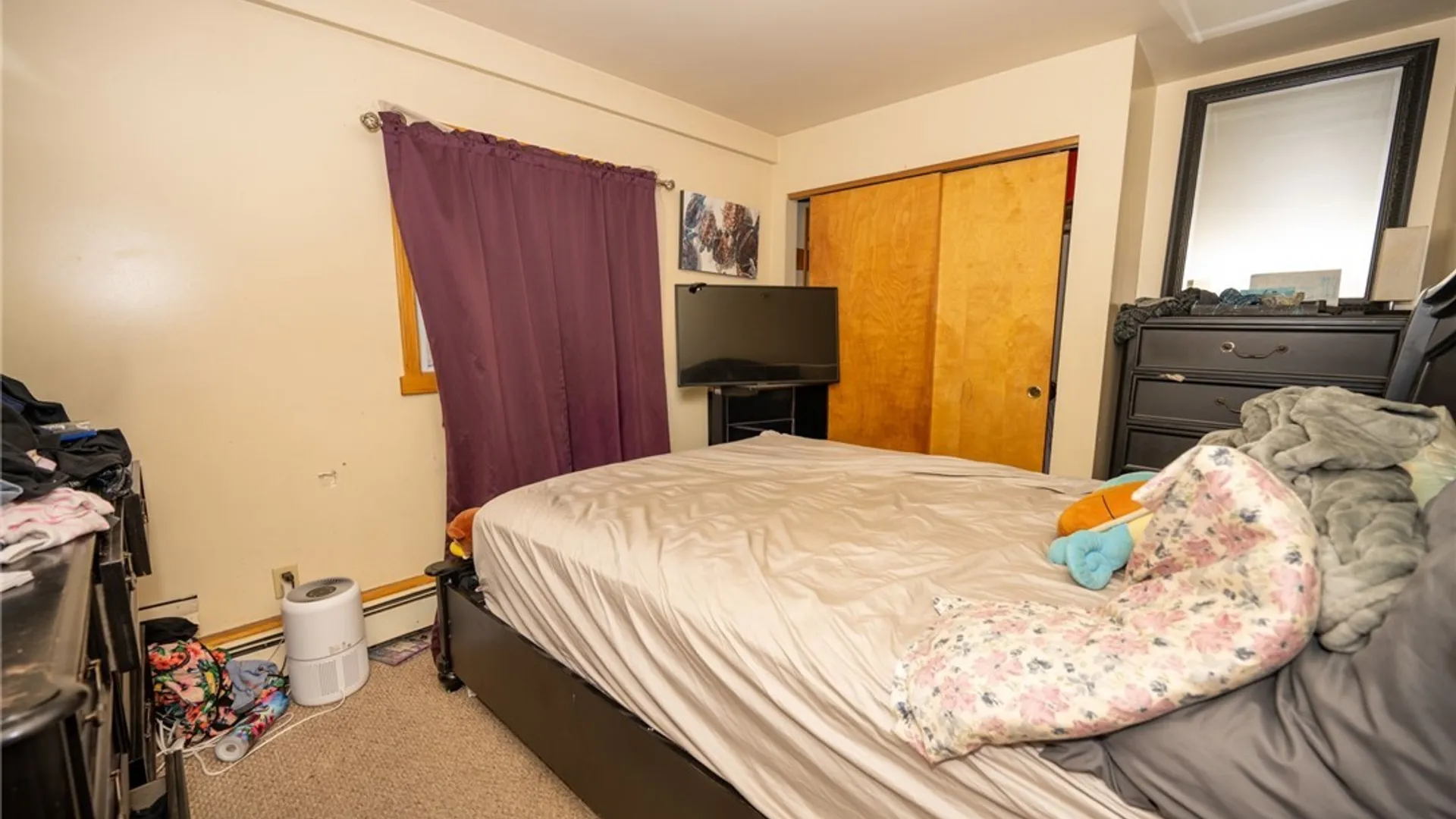 Property at 93 Martin Avenue, Hamburg, NY 14219 11