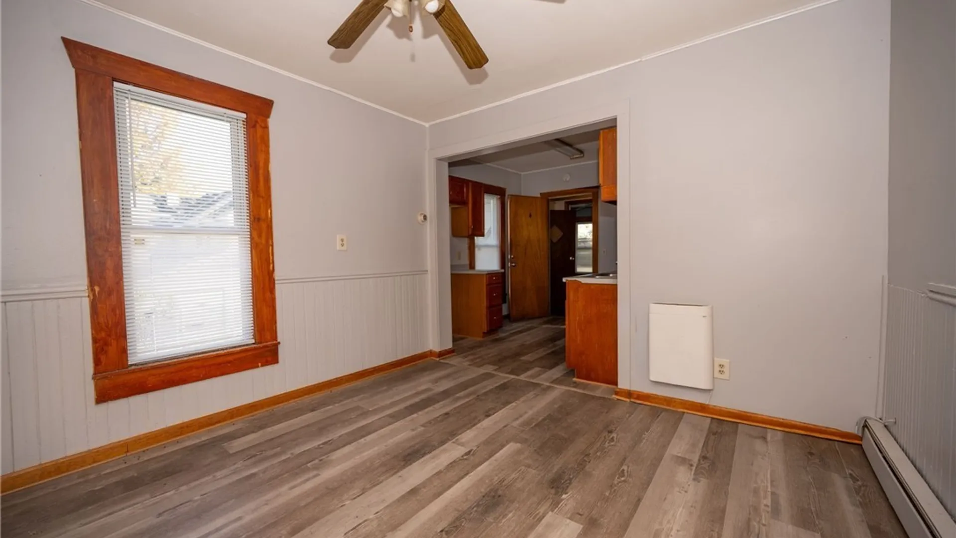 Property at 93 Martin Avenue, Hamburg, NY 14219 24