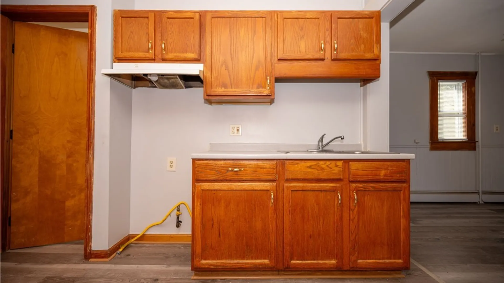 Property at 93 Martin Avenue, Hamburg, NY 14219 28