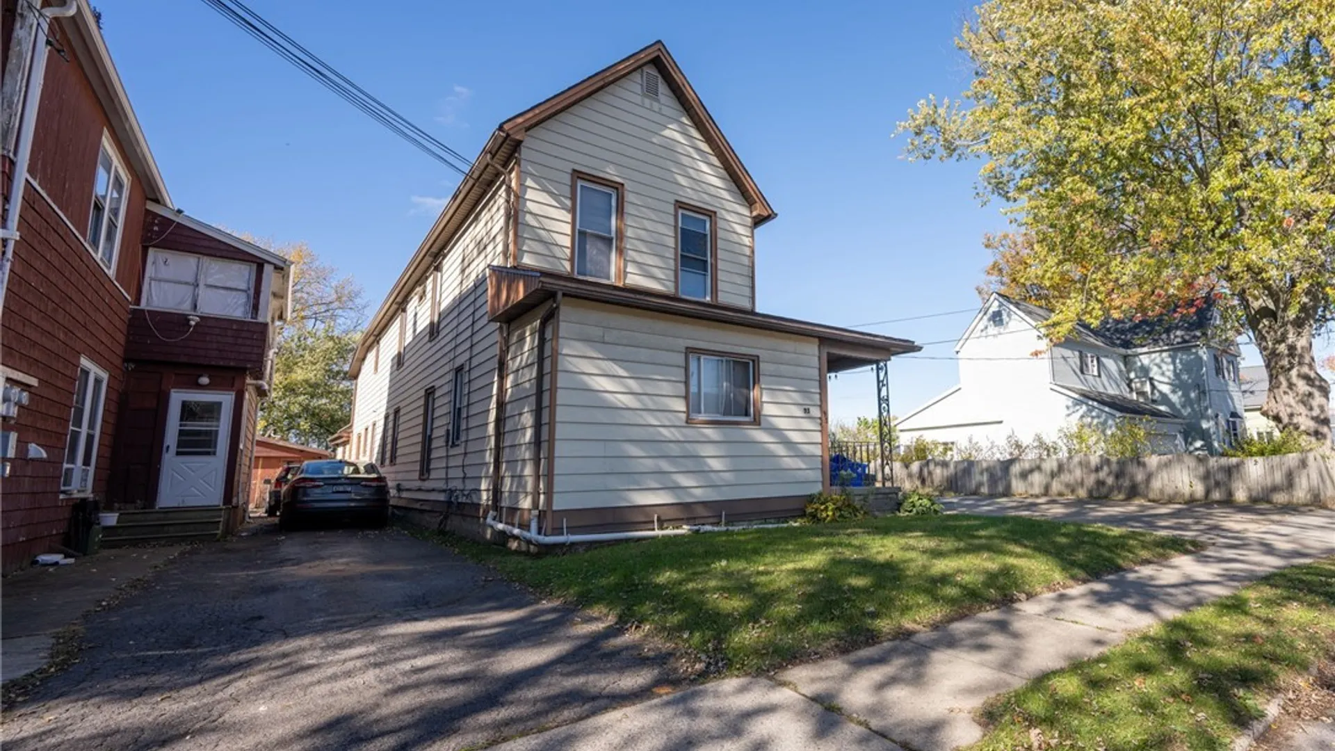 Property at 93 Martin Avenue, Hamburg, NY 14219 3