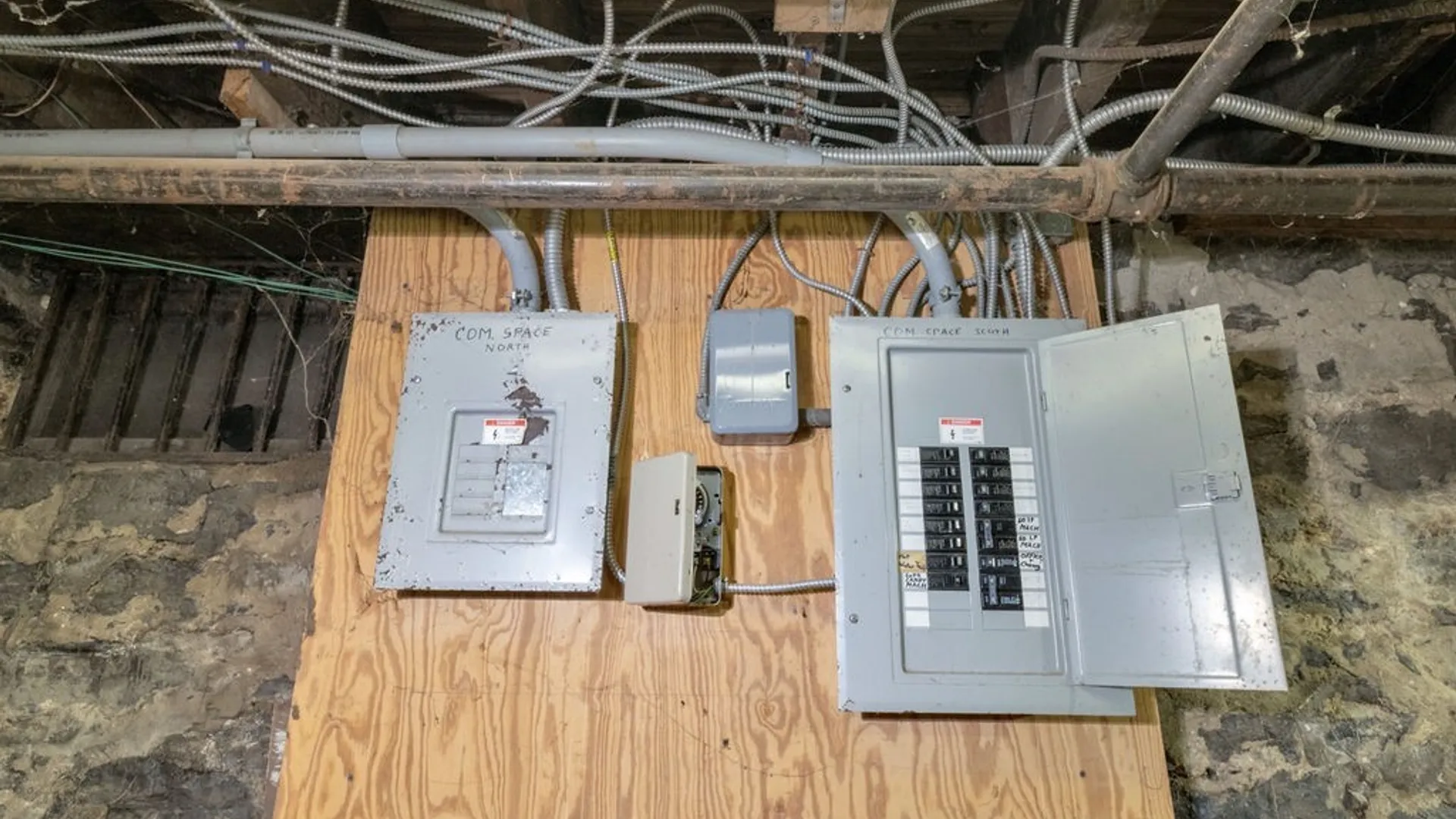 Property at 1834 Seneca Street, Buffalo, NY 14210 25