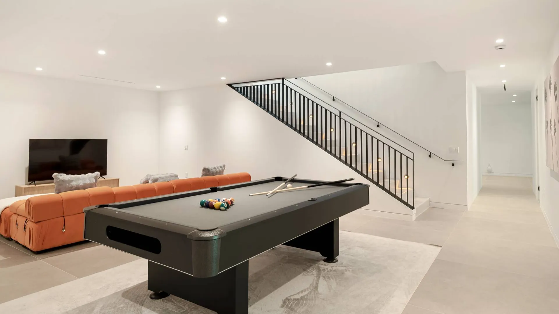 Property at 8 Barnes Avenue, East Hampton, NY 11937 20