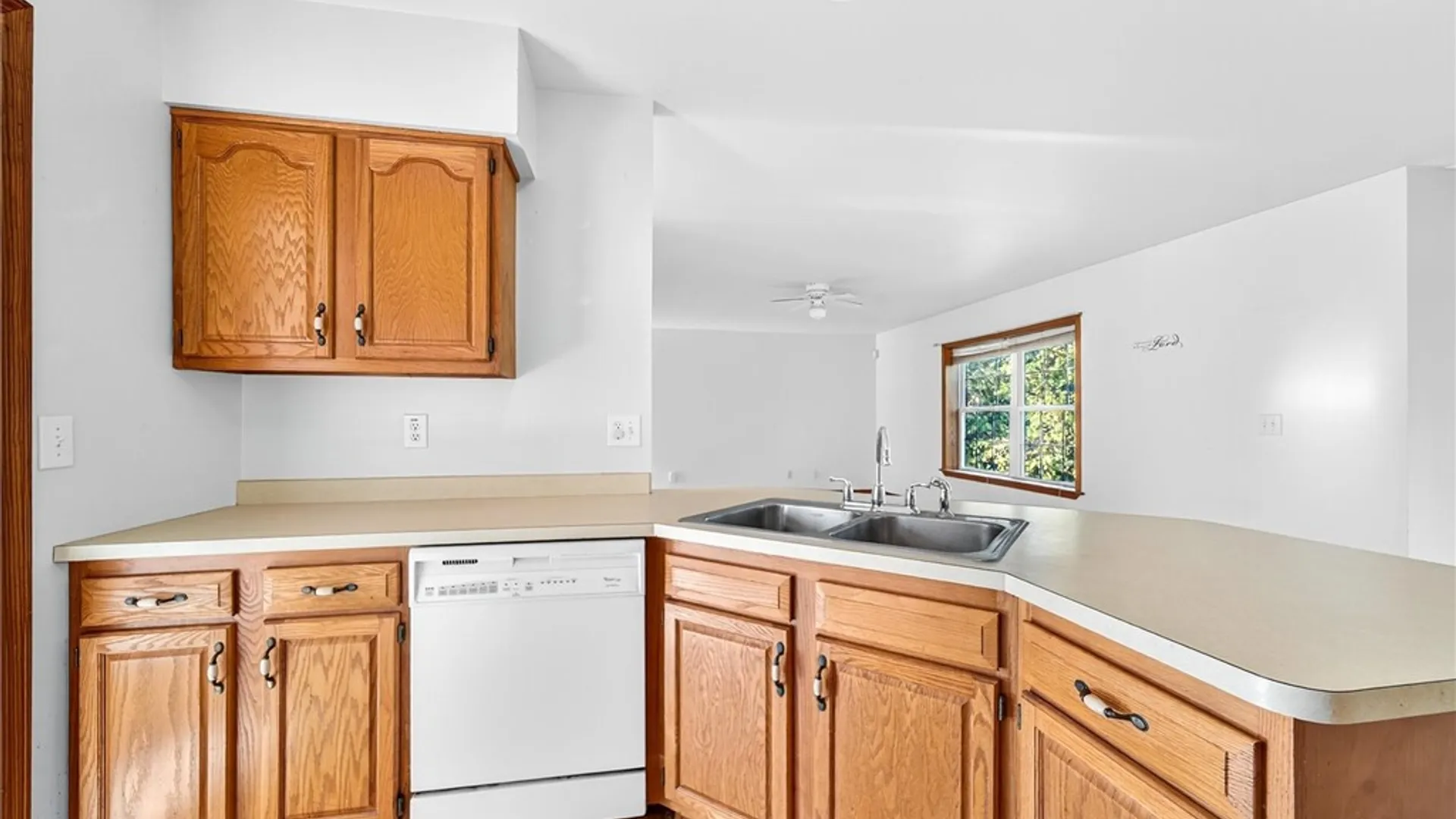 Property at 1196 Archbald Rd, Carlton, NY 14571 16