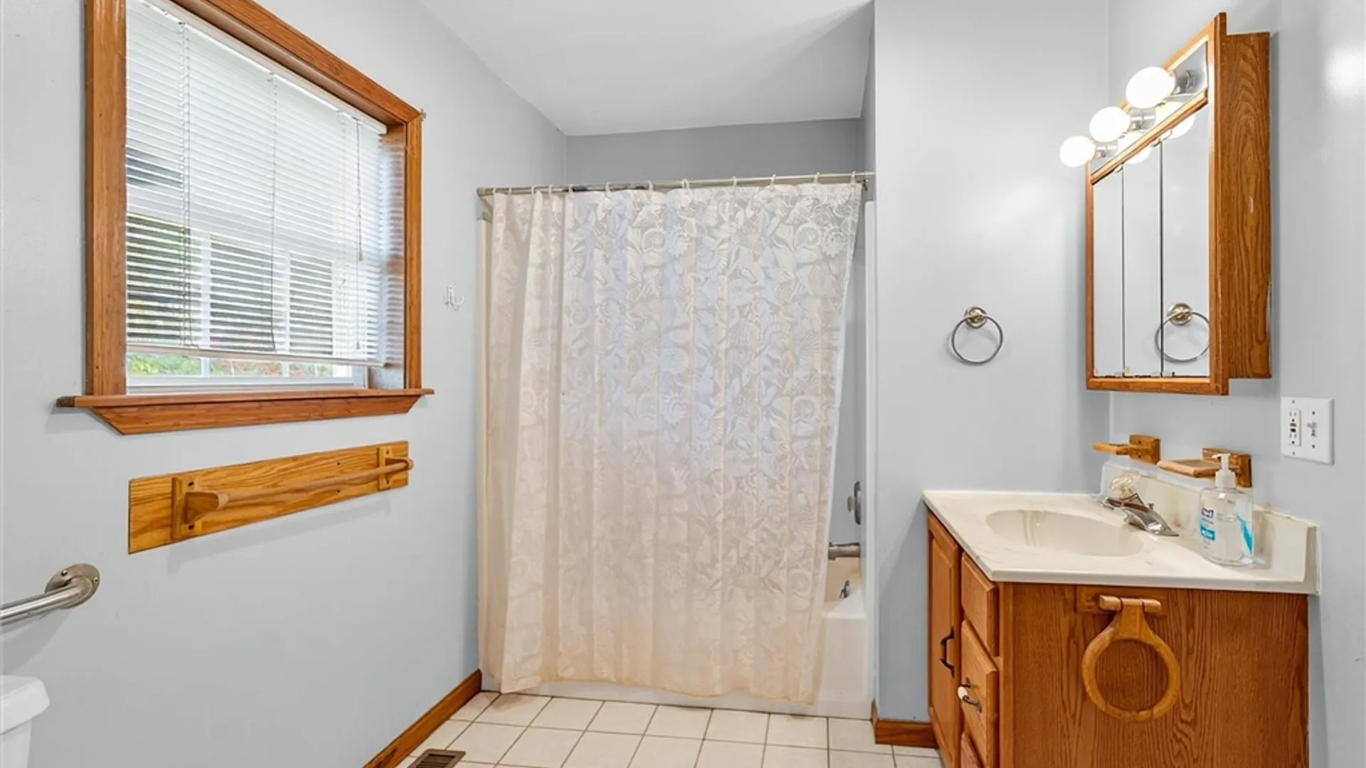 Property at 1196 Archbald Rd, Carlton, NY 14571 25
