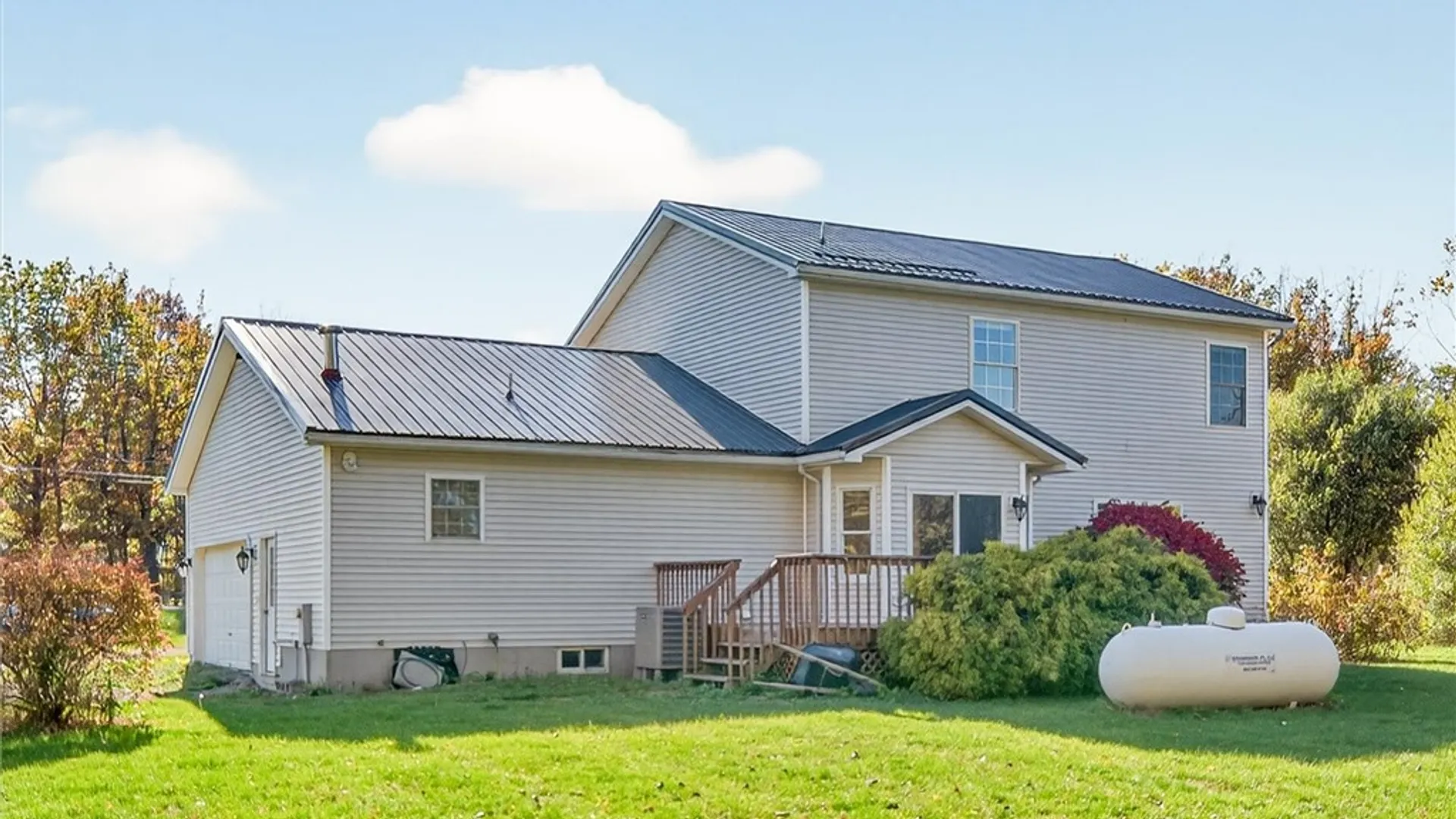 Property at 1196 Archbald Rd, Carlton, NY 14571 7