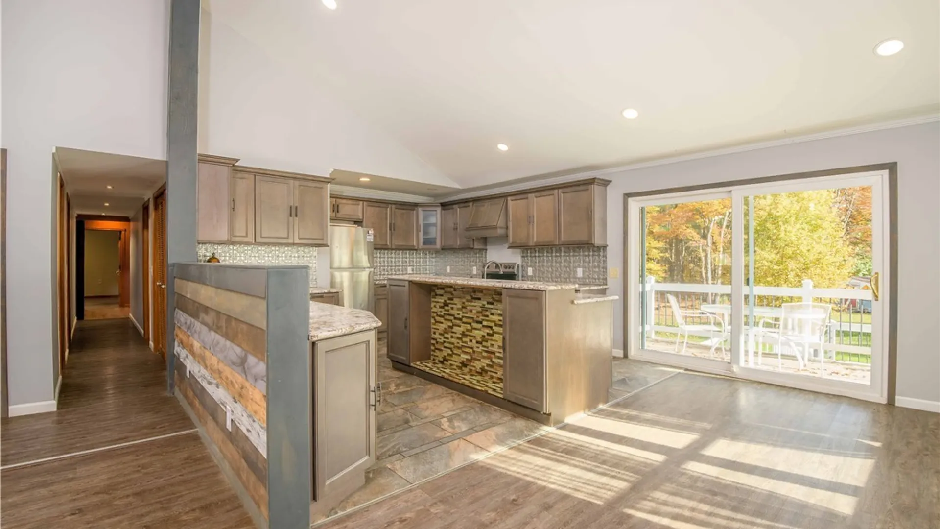 Property at 17 Hilltop Lane, Volney, NY 13069 5