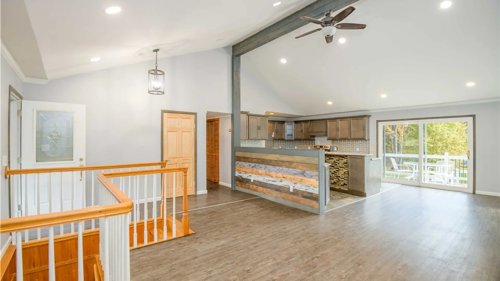 Property at 17 Hilltop Lane, Volney, NY 13069 6