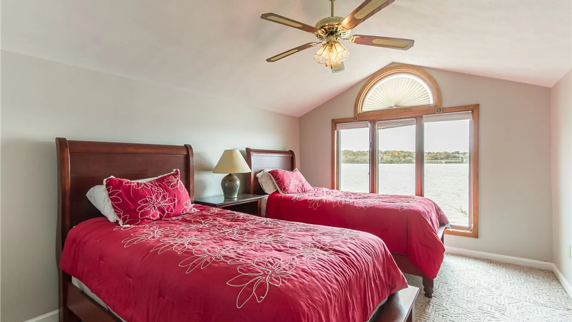 Property at 70 Avalon Trail, Penfield, NY 14580 18