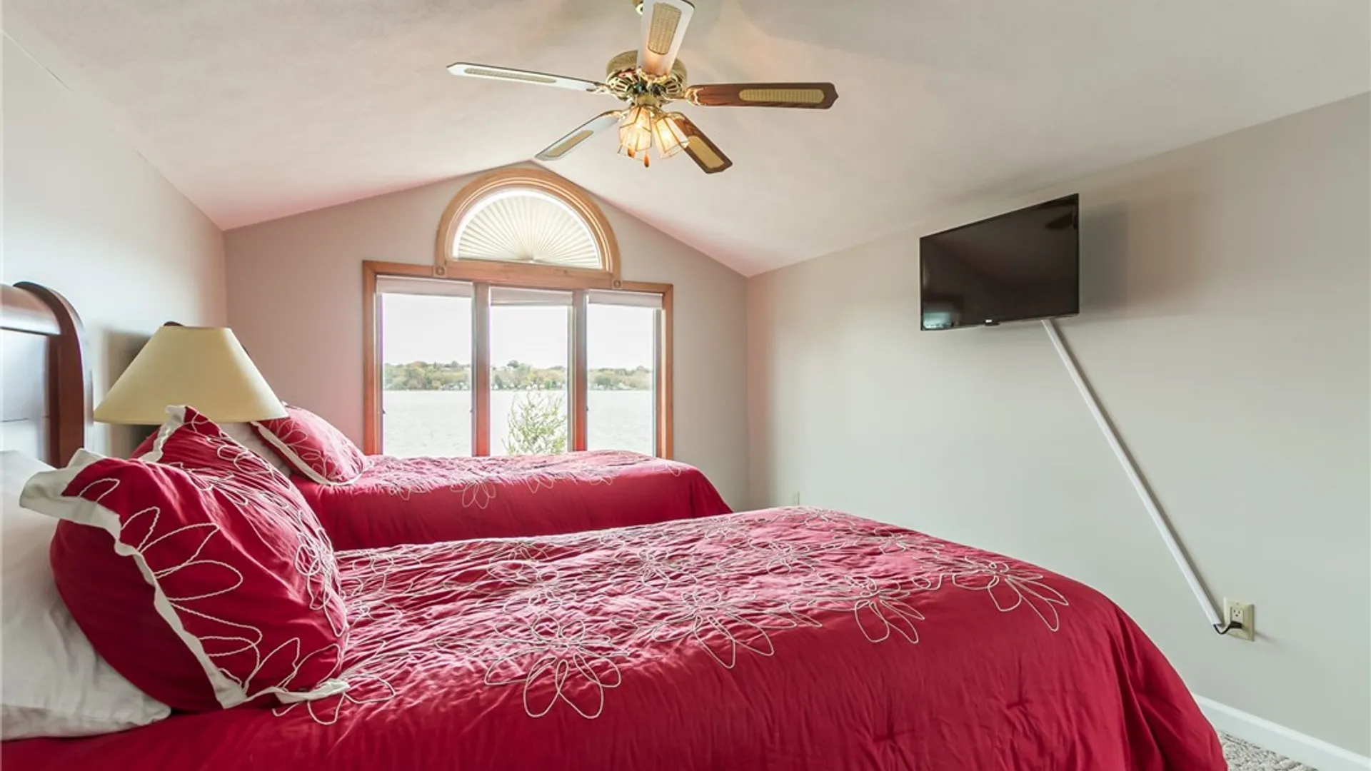 Property at 70 Avalon Trail, Penfield, NY 14580 19