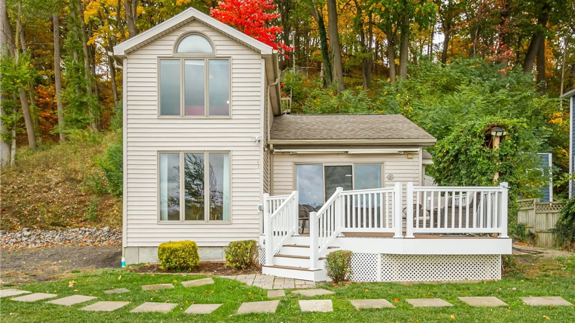 Property at 70 Avalon Trail, Penfield, NY 14580 5