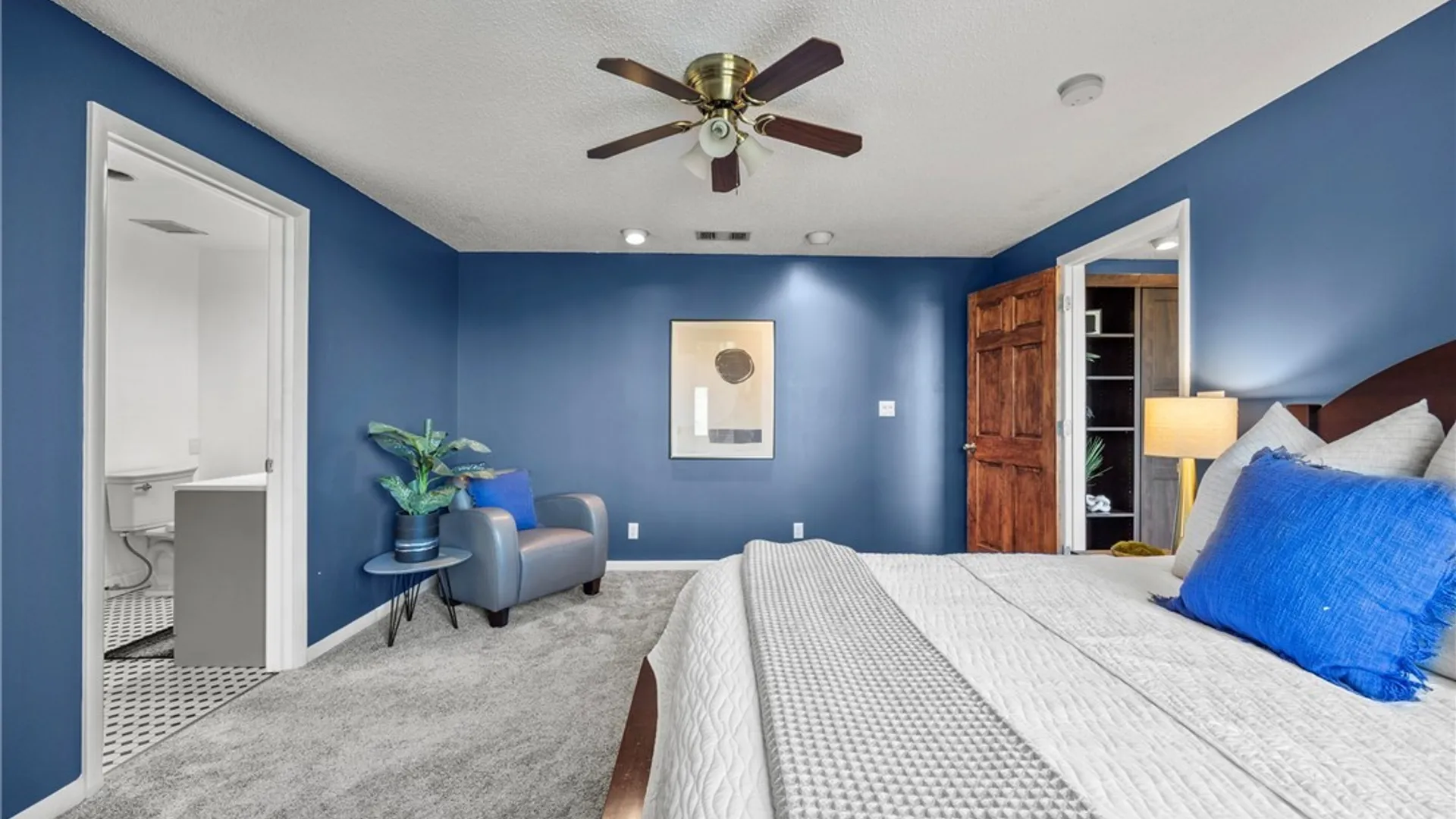 Property at 201 Admirals Walk Circle, Buffalo, NY 14202 15