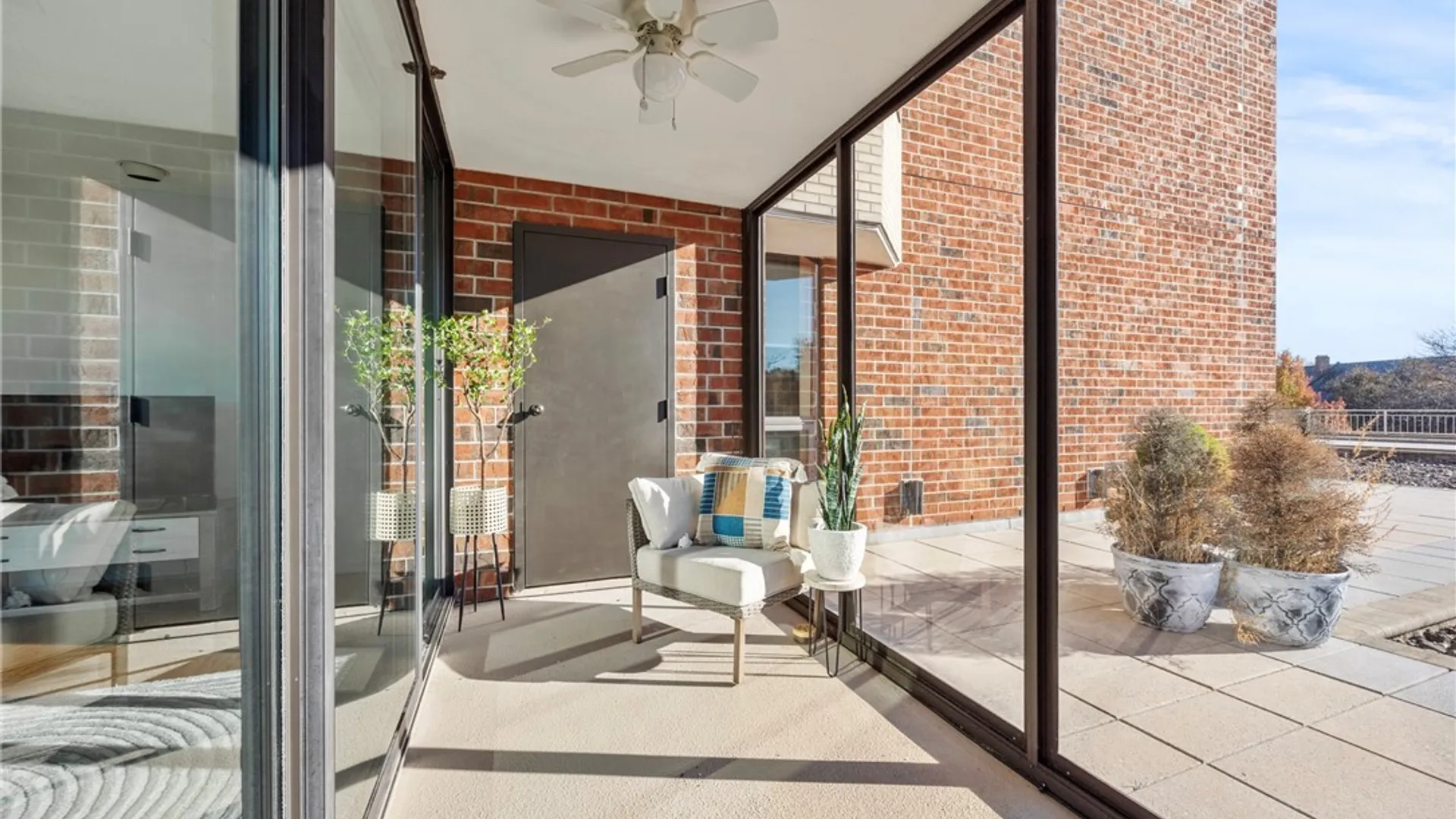 Property at 201 Admirals Walk Circle, Buffalo, NY 14202 27