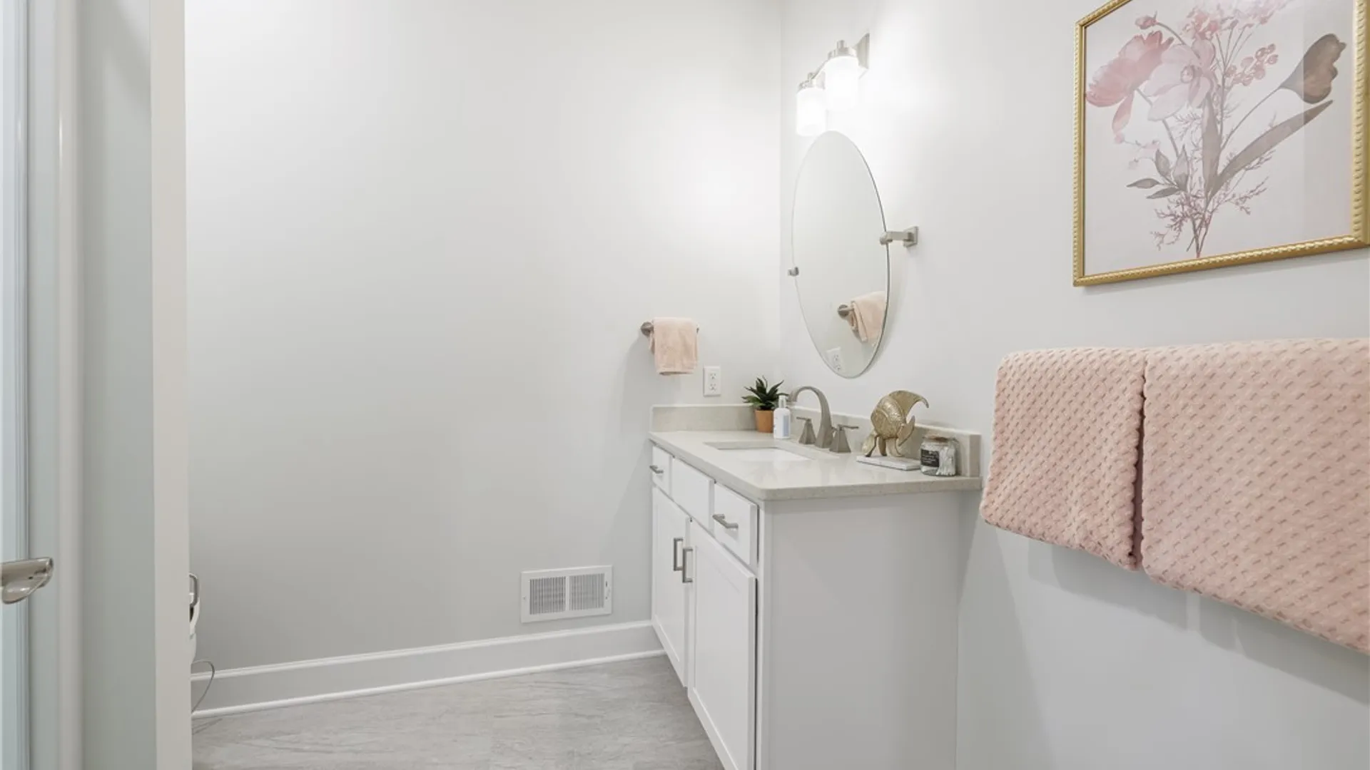 Property at 408 Newport Road, Irondequoit, NY 14622 10