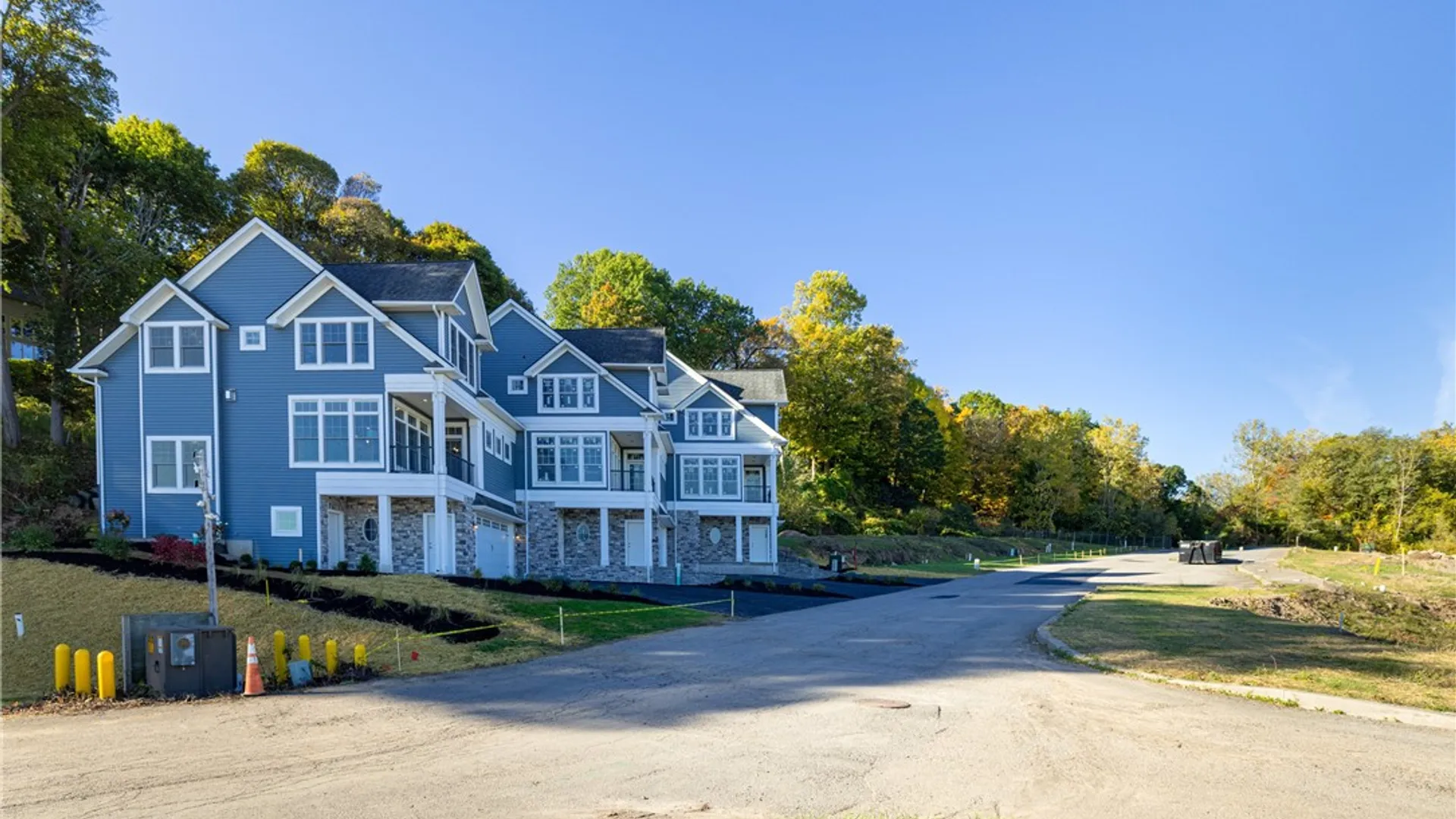 Property at 407 Newport Road, Irondequoit, NY 14622 3