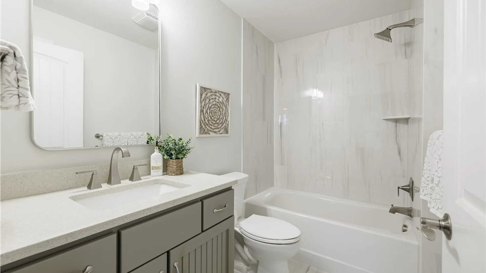 Property at 407 Newport Road, Irondequoit, NY 14622 34