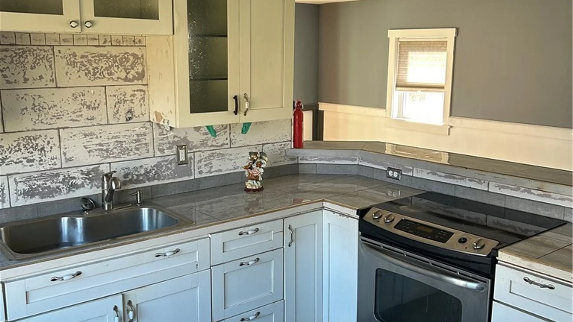 Property at 7596 298, Cicero, NY 13039 6