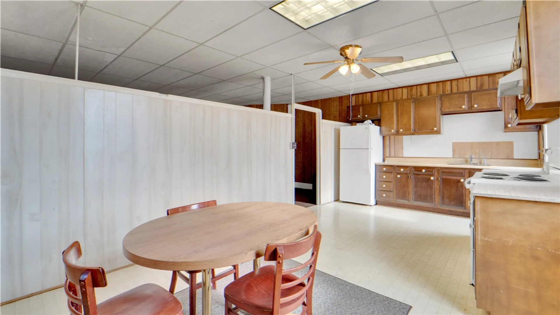 Property at 9 Coy Street, Canandaigua City, NY 14424 28