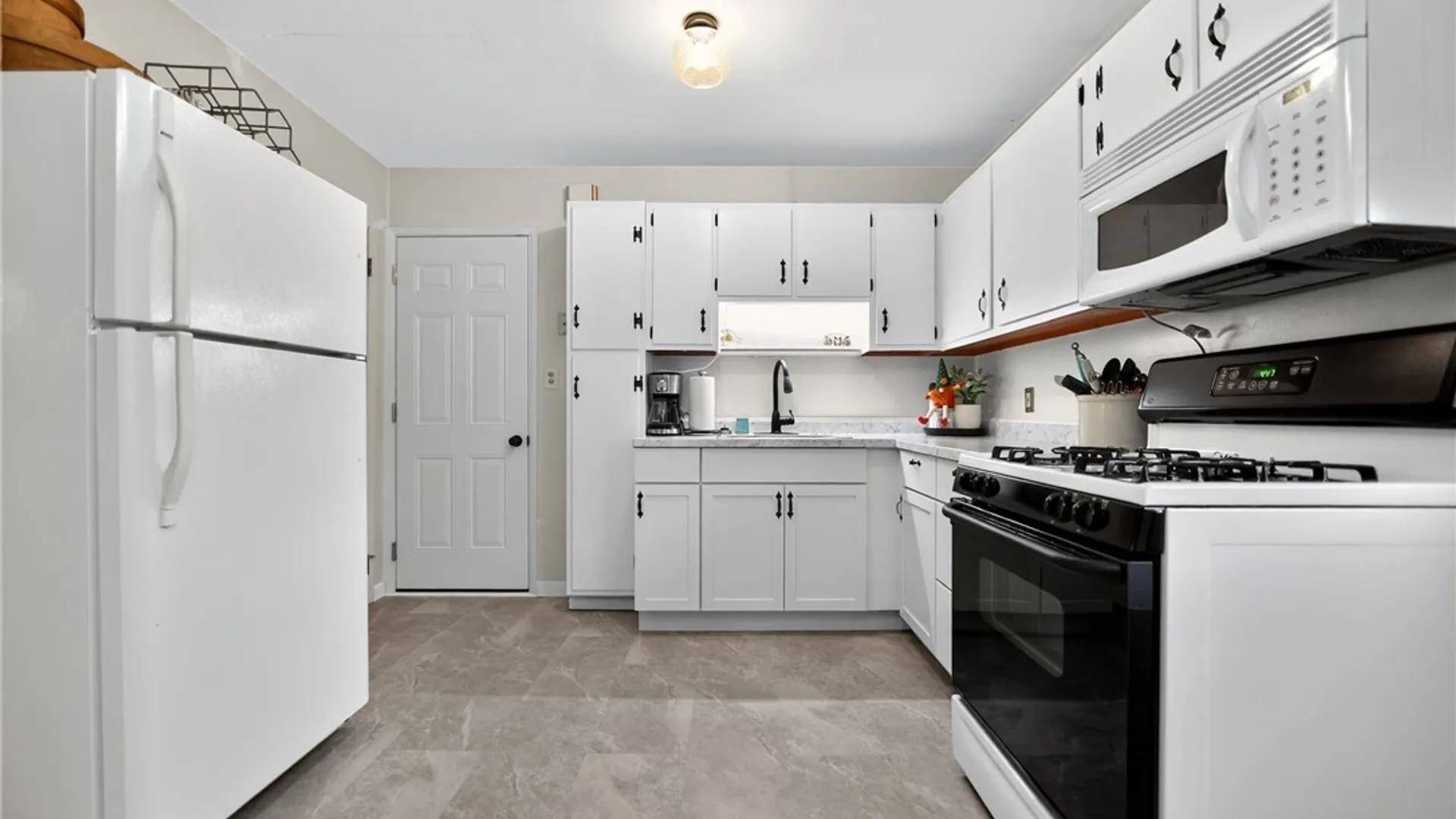 Property at 403 Brody Drive, Utica, NY 13502 13