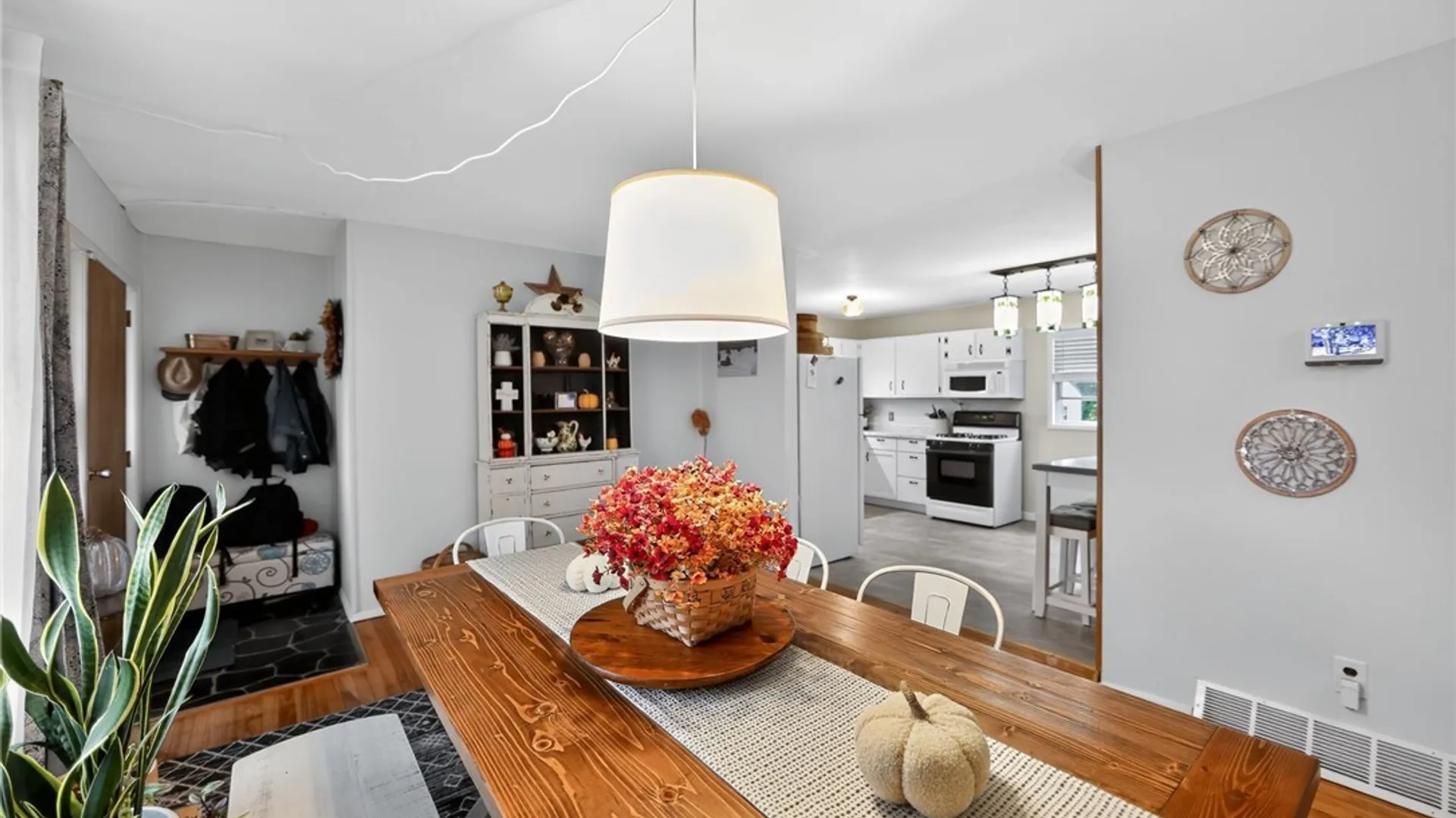 Property at 403 Brody Drive, Utica, NY 13502 18