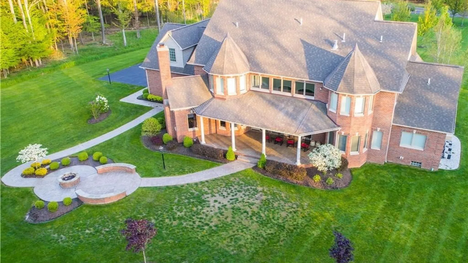 Property at 698 Windover Lane, Evans, NY 14047 23