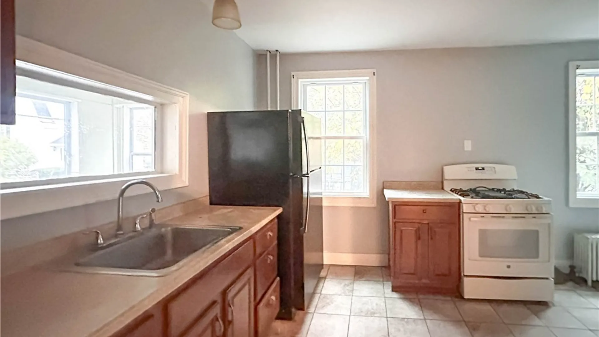 Property at 1900 Caroline Street, Utica, NY 13502 10