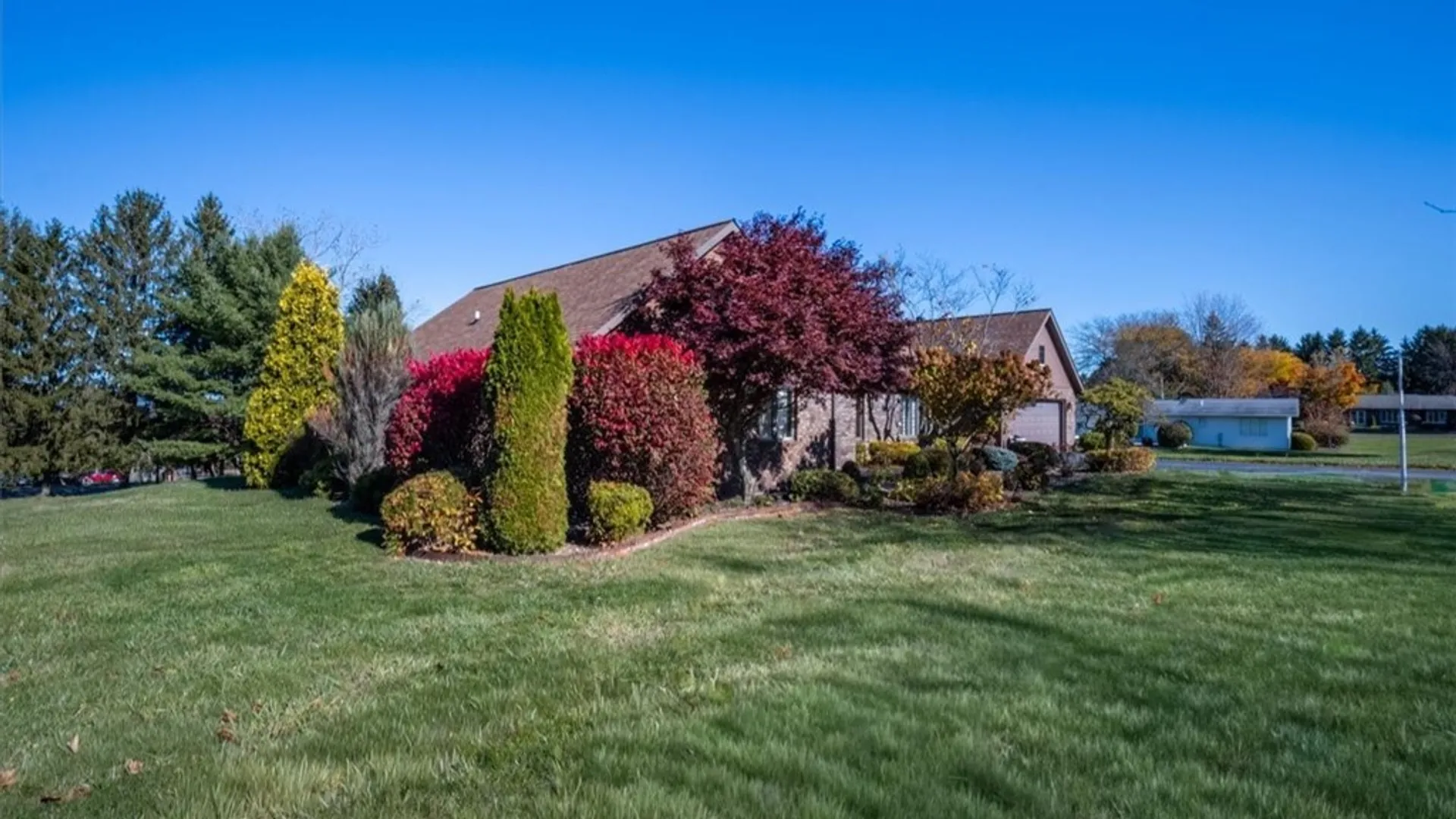 Property at 462 Foxwood, Oneida, NY 13421 34