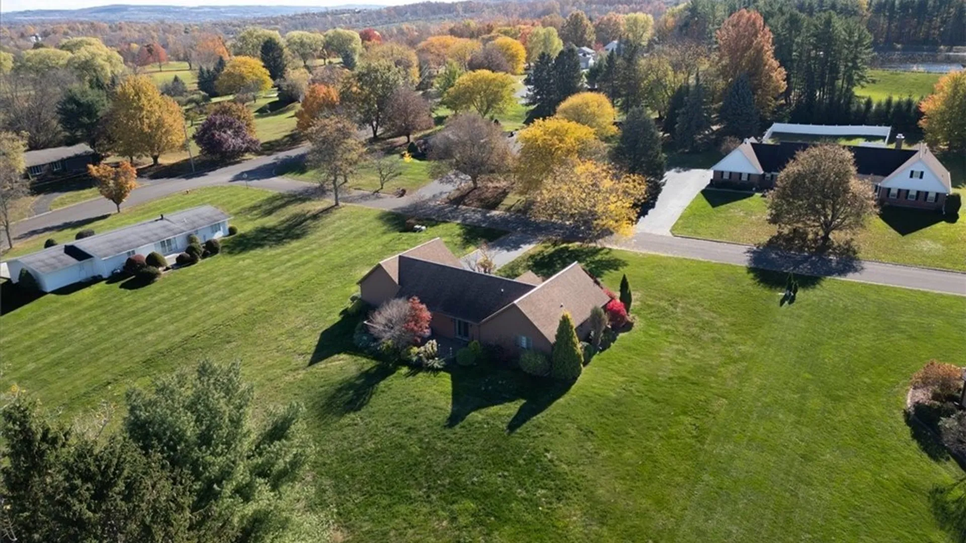 Property at 462 Foxwood, Oneida, NY 13421 42