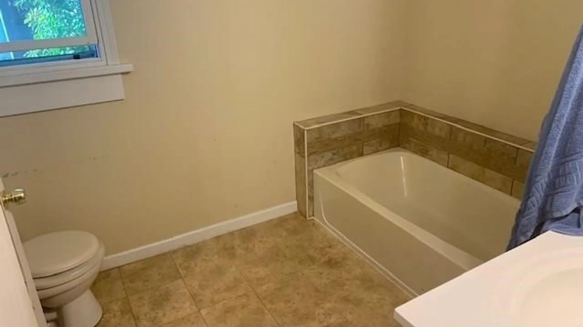 Property at 1901 Grand Island Boulevard, Grand Island, NY 14072 11