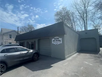 412 Wolf Street, Syracuse, NY 13208