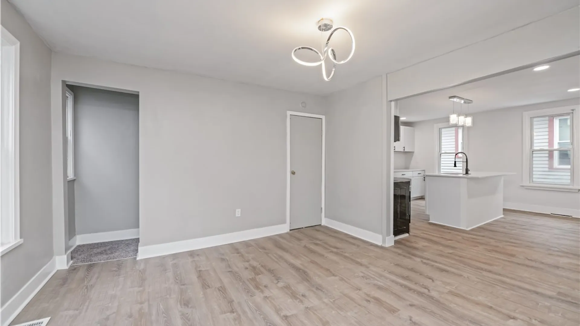 Property at 66 Kohlman Street, Rochester, NY 14621 19
