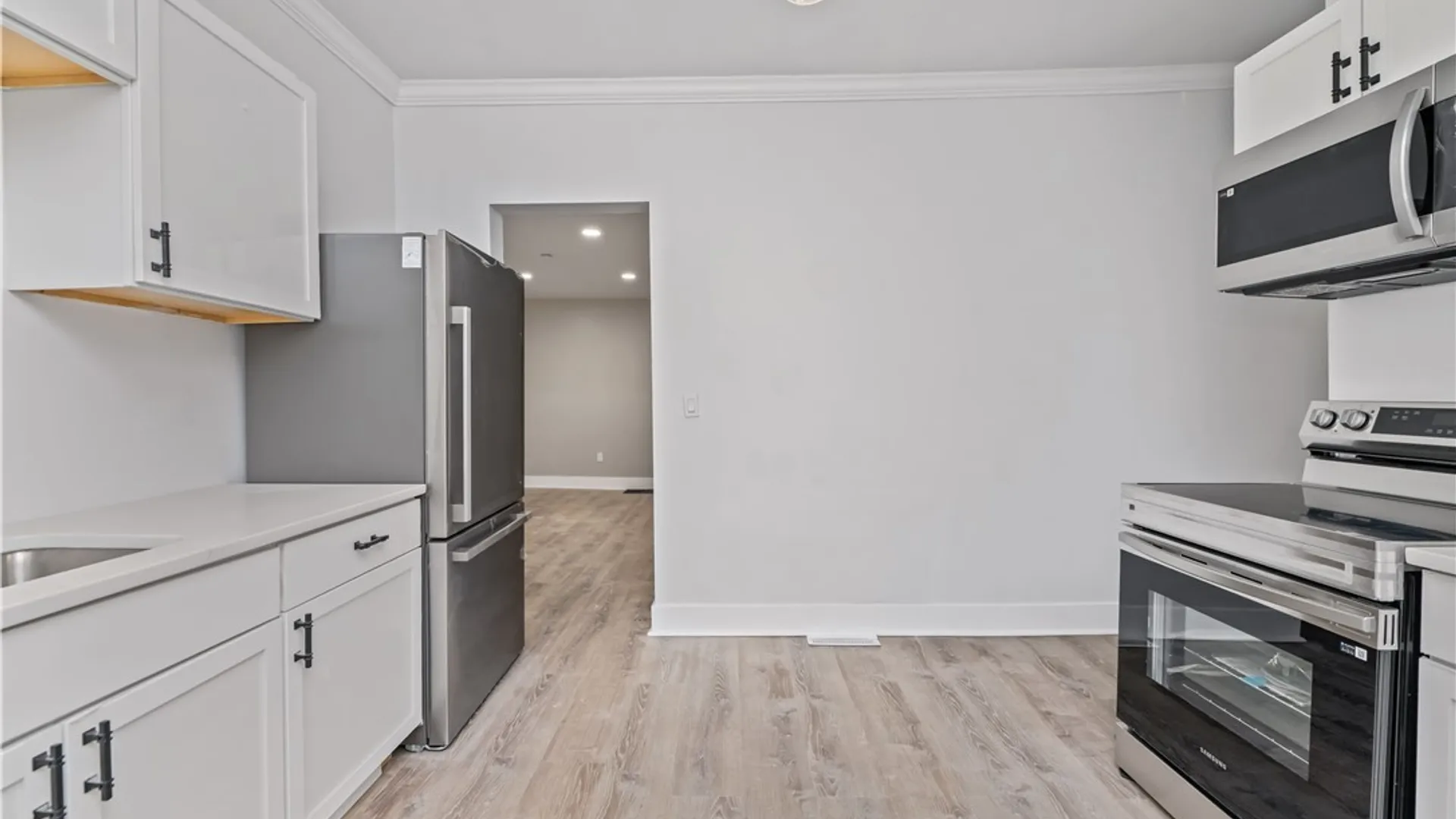 Property at 66 Kohlman Street, Rochester, NY 14621 4
