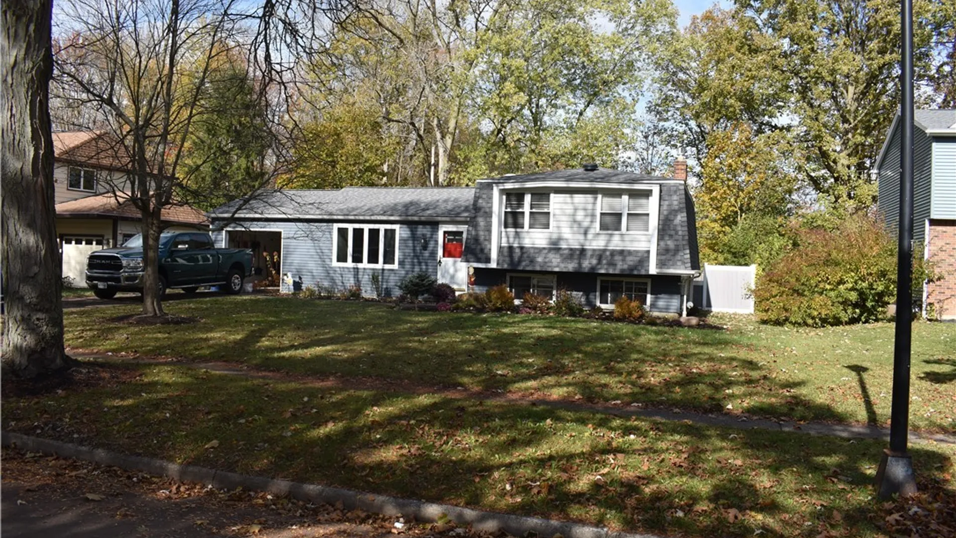 Property at 129 Lyrae Drive, Amherst, NY 14068 3