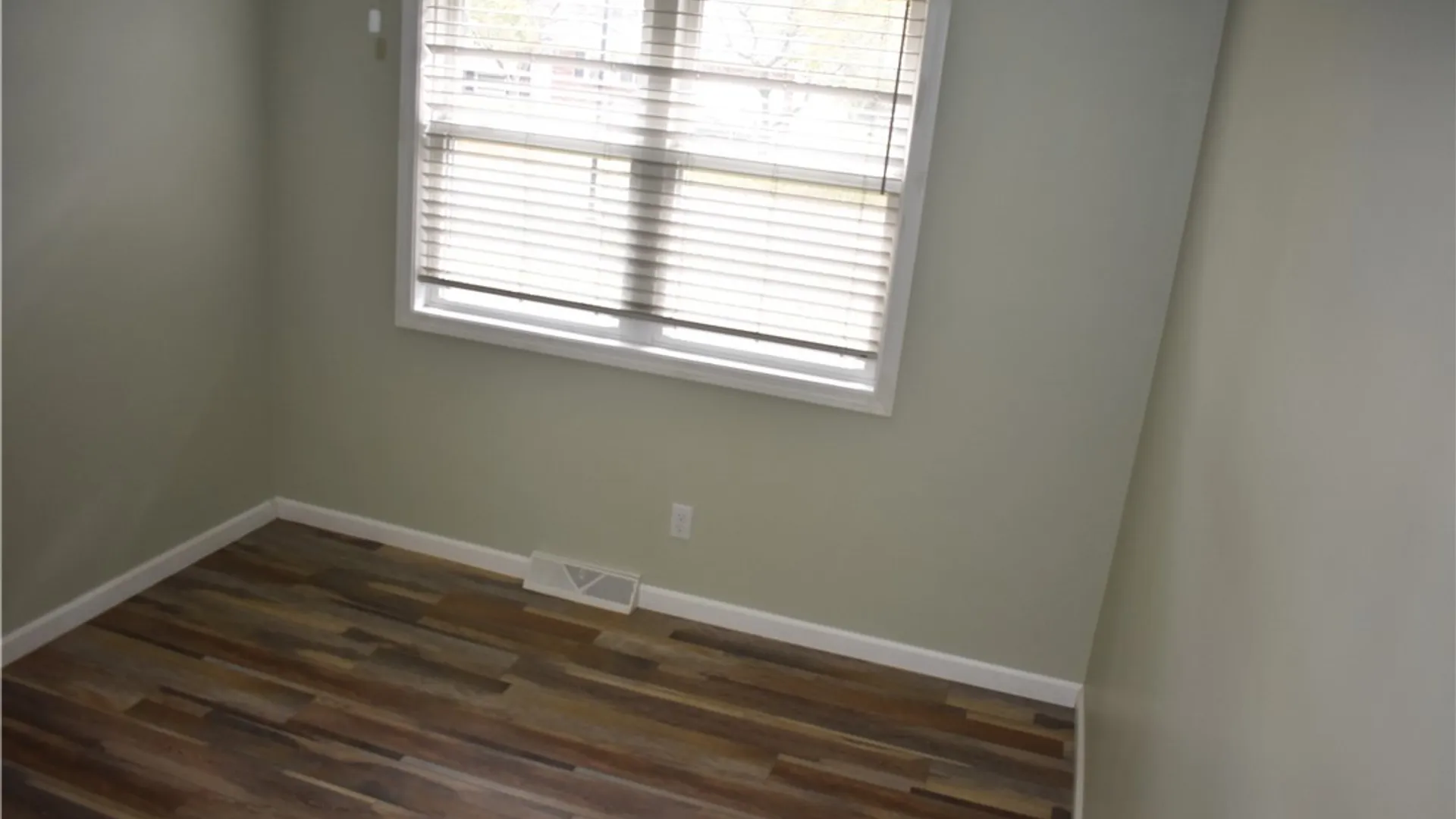 Property at 129 Lyrae Drive, Amherst, NY 14068 32