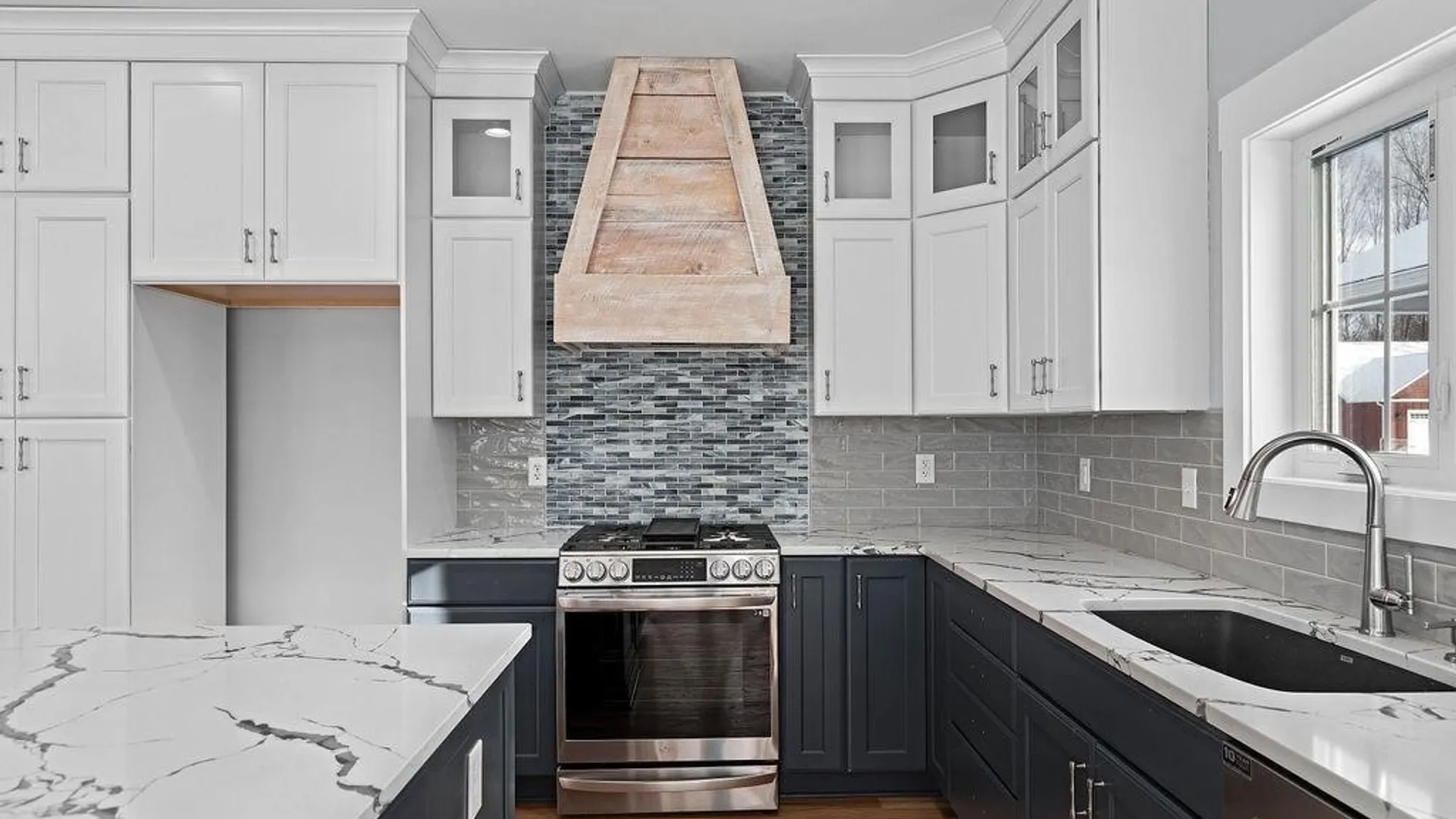 Property at 8835fr FRONT GASKIN RD, Clay, NY 13135 20