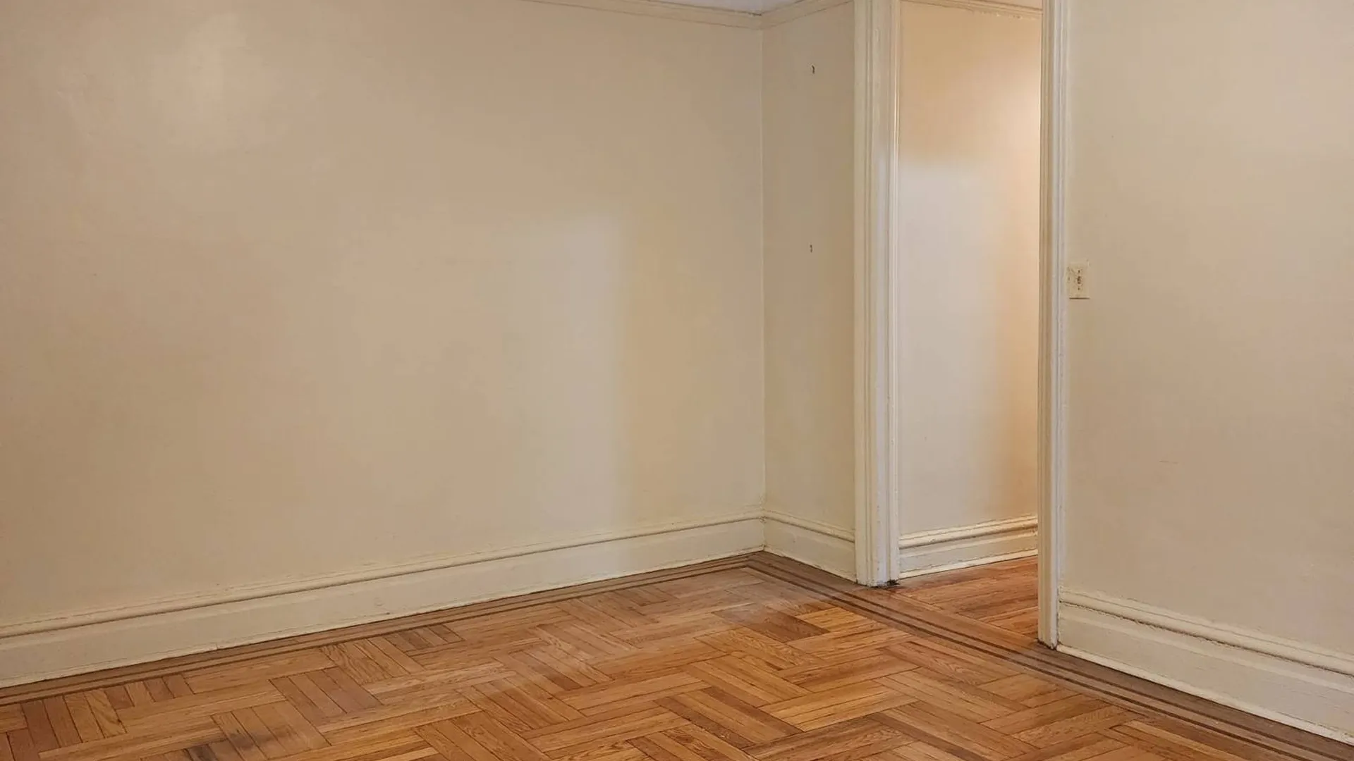 Property at 590 Parkside Ave, Brooklyn, NY 11226 12