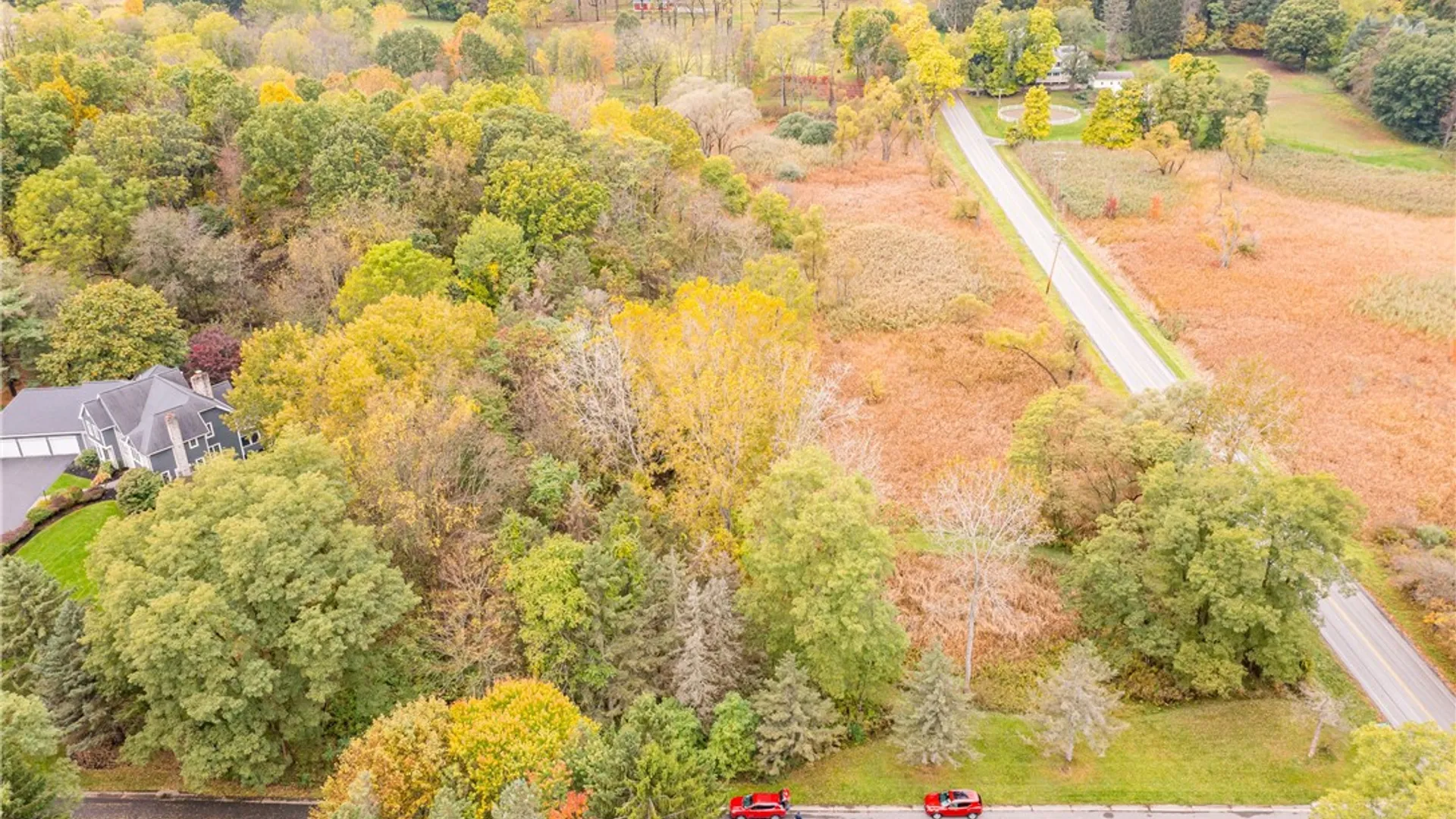 Property at 3 Surrey Hill Lane, Mendon, NY 14534 7