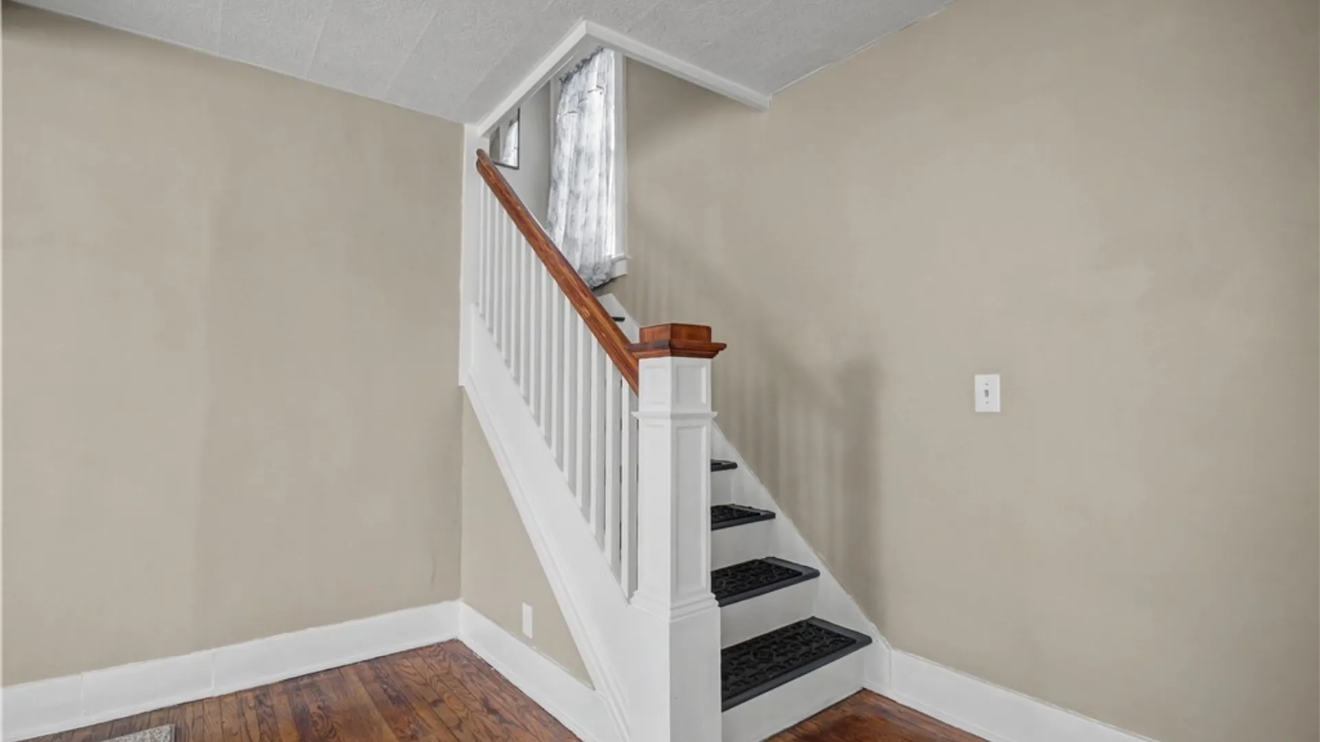 Property at 9 Willowbrook Avenue, Dunkirk, NY 14048 10