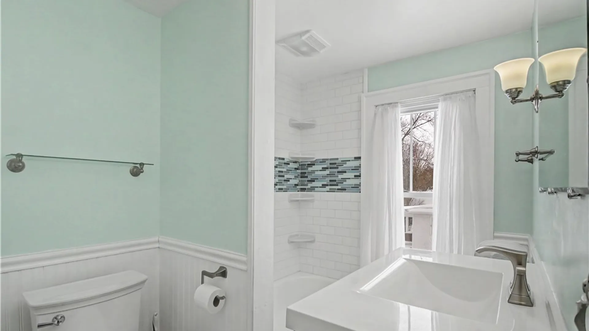 Property at 9 Willowbrook Avenue, Dunkirk, NY 14048 12