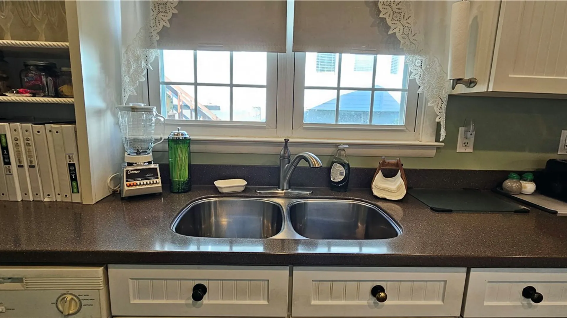 Property at 77 Scott Street, Middletown, NY 12455 13