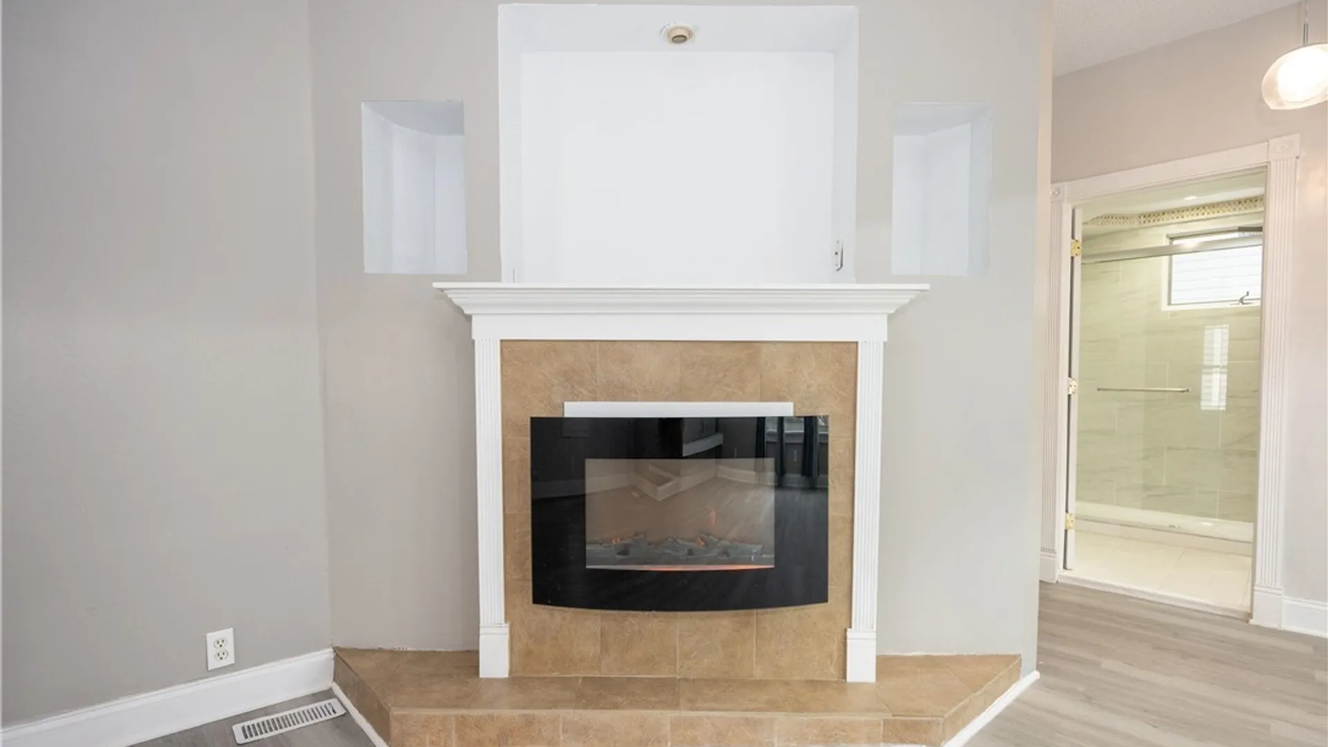 Property at 156 Parkwood Avenue, Tonawanda, NY 14217 8