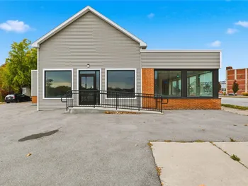211 Ridge Road, Rochester, NY 14615