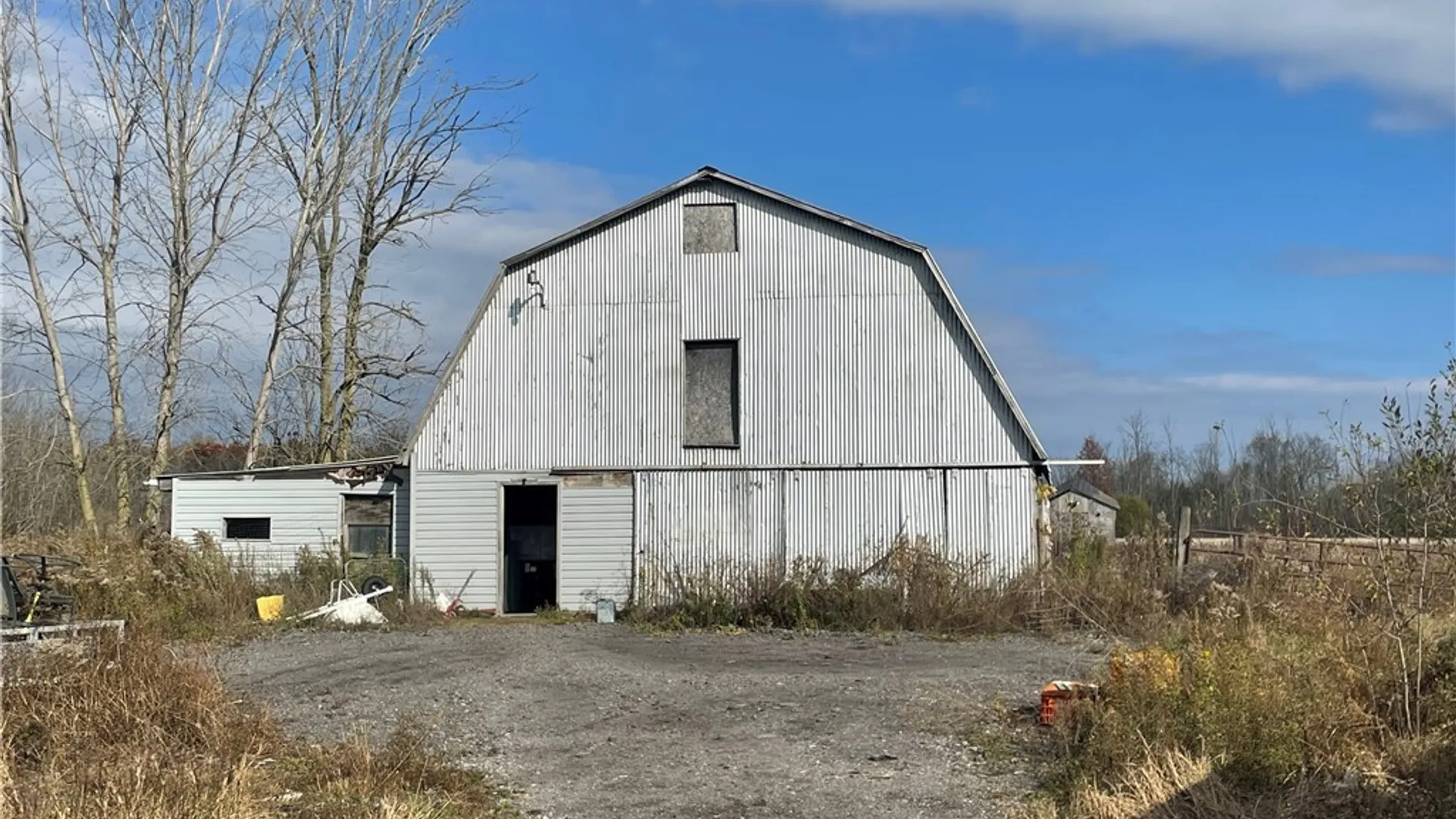 Property at 6721 Aiken Road, Pendleton, NY 14094 2