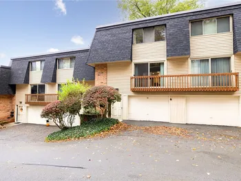 Property at 189 Penn Lane, Penfield, NY 14625
